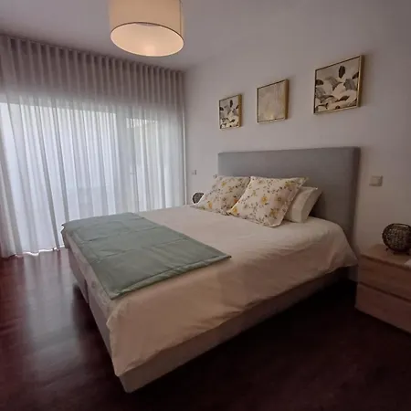 شقة Deluxe By Bguest *